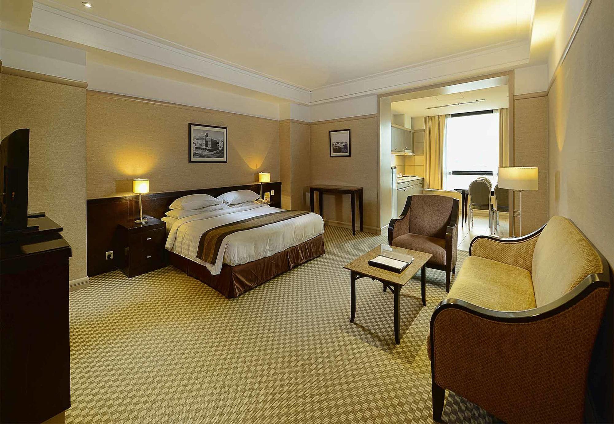 קואלה לומפור Pacific Regency Hotel Suites מראה חיצוני תמונה A room at the hotel