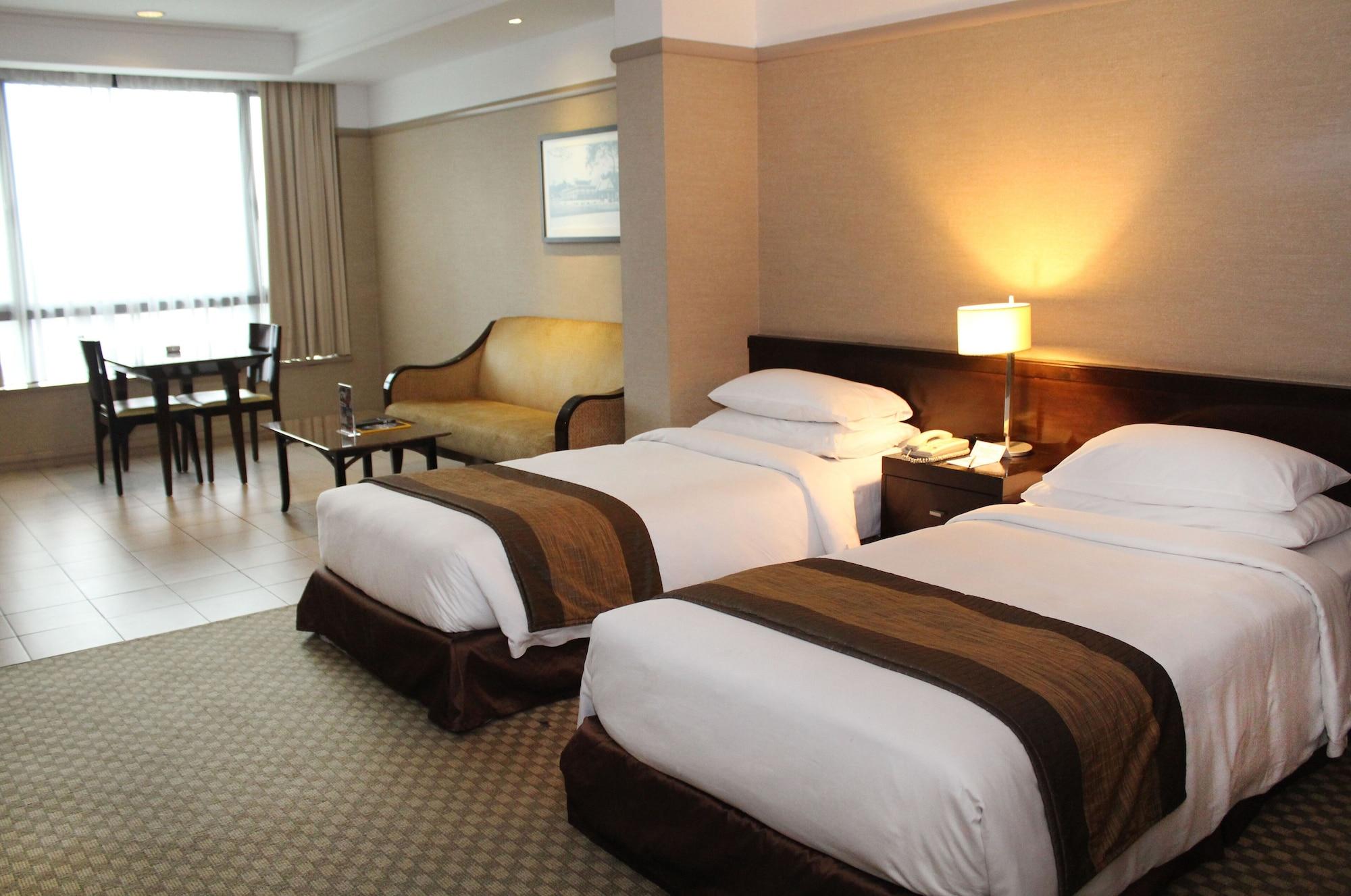 קואלה לומפור Pacific Regency Hotel Suites מראה חיצוני תמונה Deluxe Room
