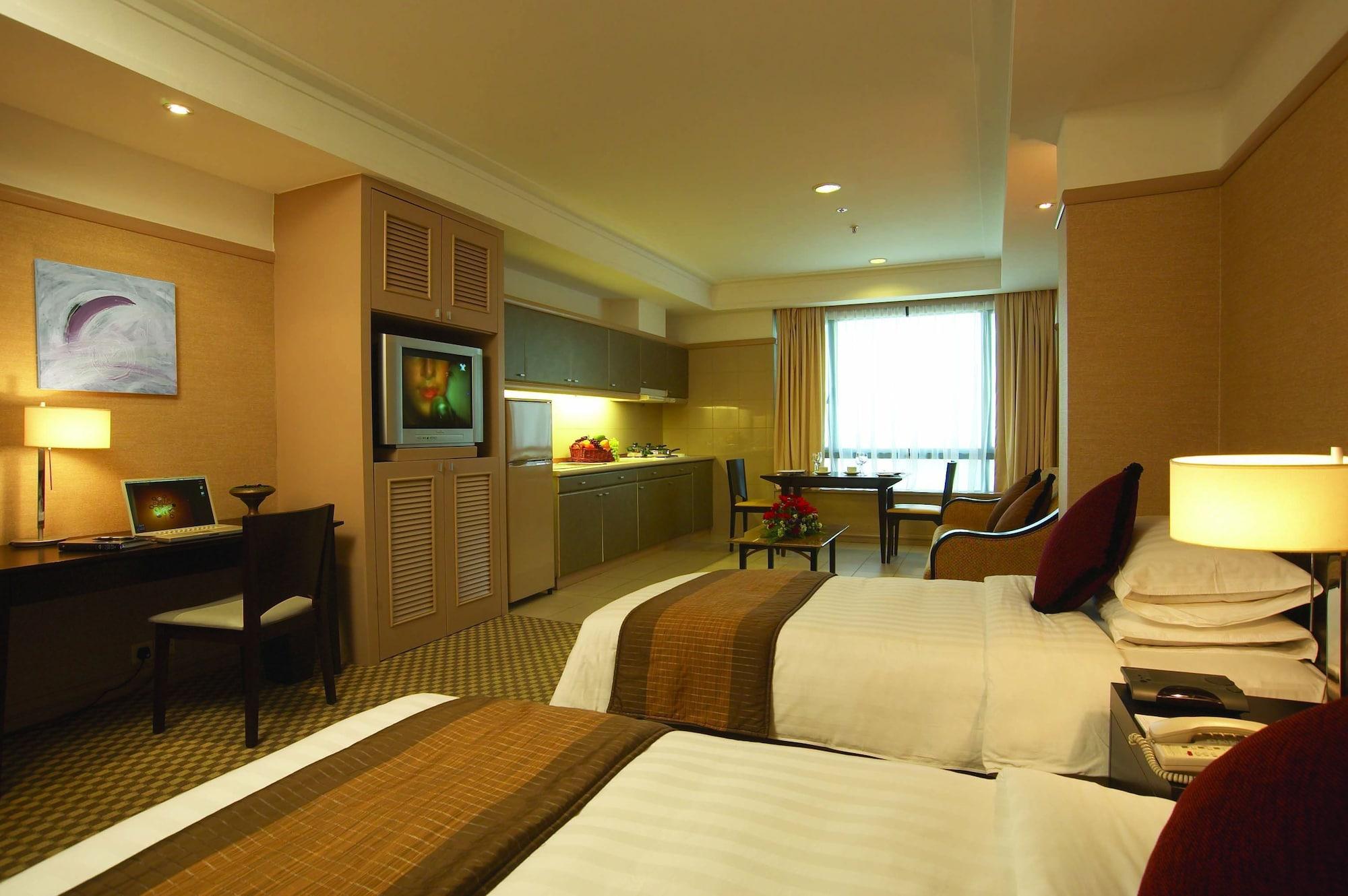 קואלה לומפור Pacific Regency Hotel Suites מראה חיצוני תמונה A typical studio apartment
