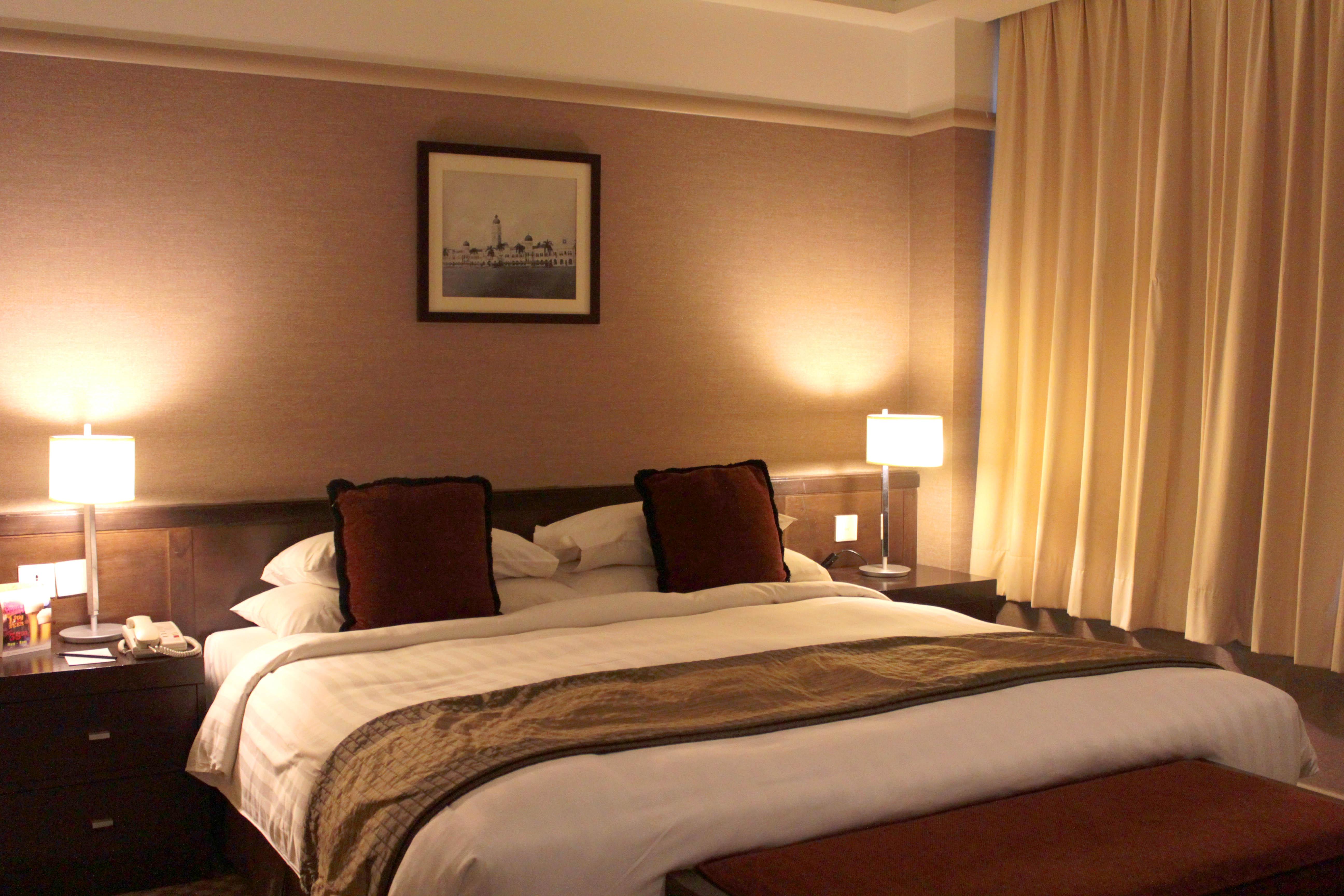 קואלה לומפור Pacific Regency Hotel Suites מראה חיצוני תמונה A bedroom at the hotel