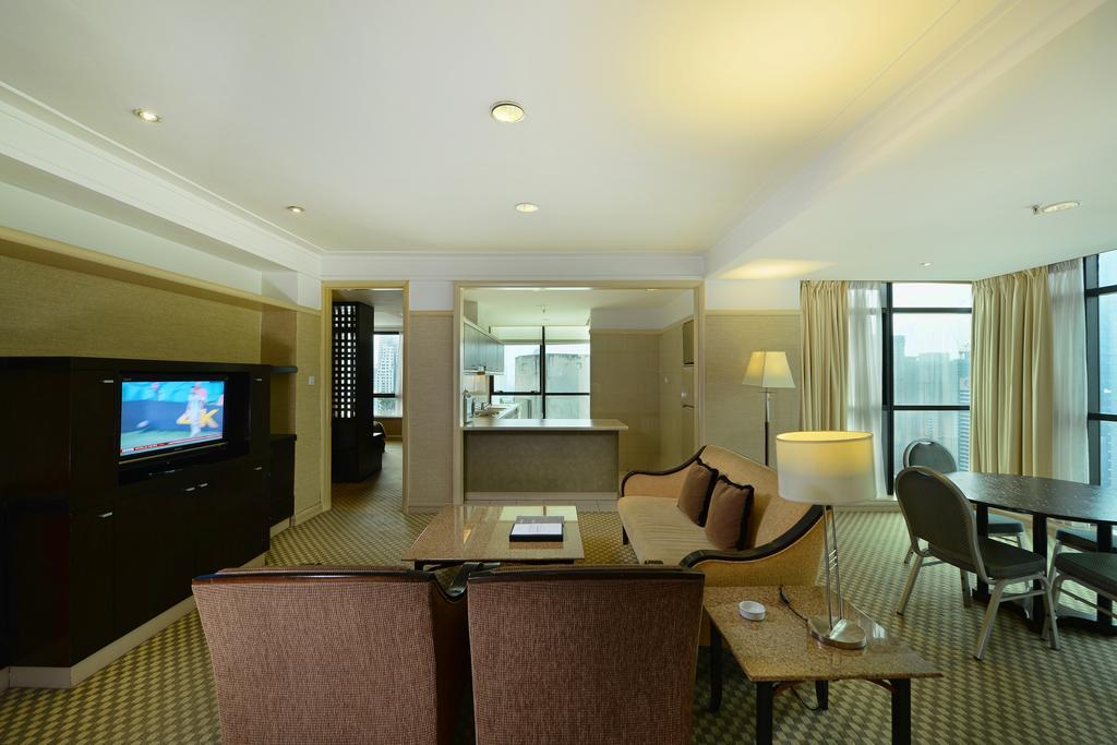 קואלה לומפור Pacific Regency Hotel Suites מראה חיצוני תמונה A suite at the hotel