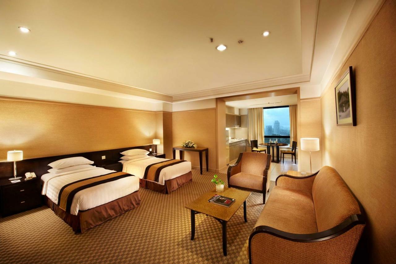 קואלה לומפור Pacific Regency Hotel Suites מראה חיצוני תמונה Deluxe Room